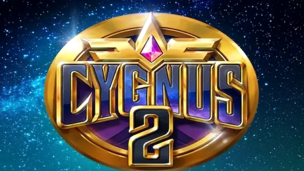 Tampilan visual slot Cygnus 2 dengan latar belakang observatorium dan rasi bintang
